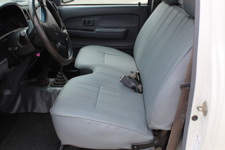 Toyota Hilux D4D 2.5 TD 4x4 3 Lug. | Imagem 9