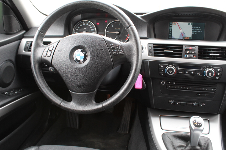 BMW 320 D TOURING | Imagem 12