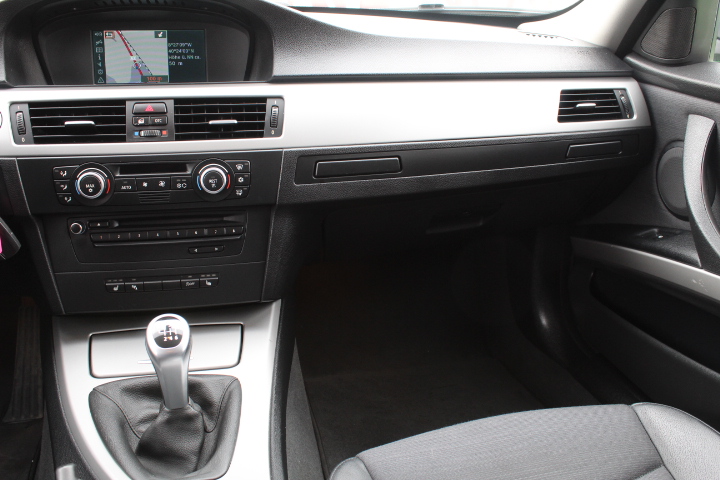 BMW 320 D TOURING | Imagem 14