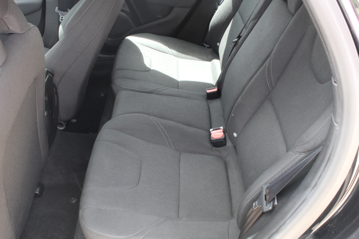Volvo V40 1.6 D2 SUMMUM CX AUTO | Imagem 11