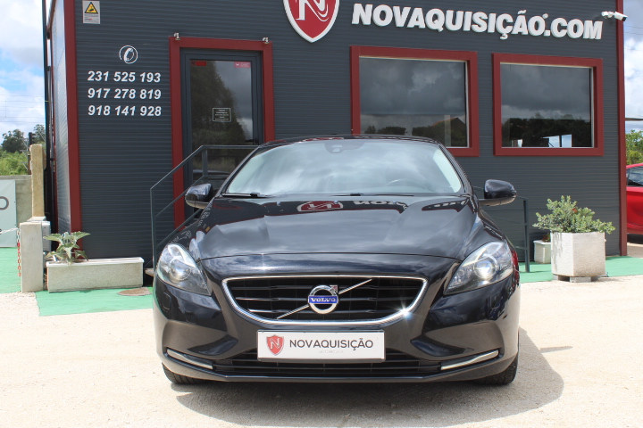 Volvo V40 1.6 D2 SUMMUM CX AUTO | Imagem 3