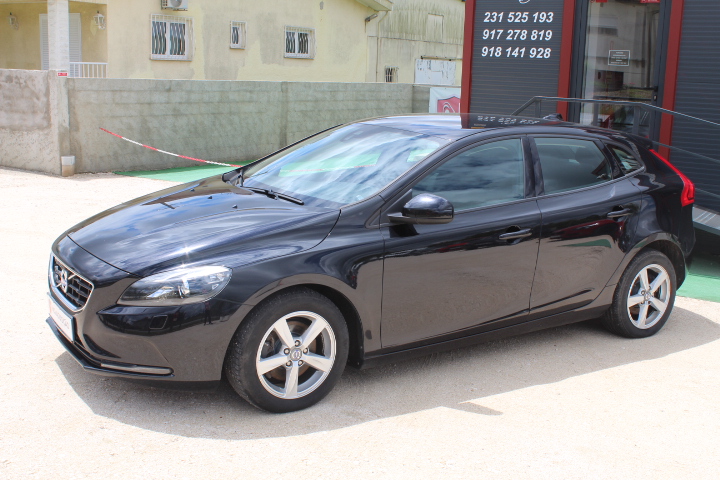 Volvo V40 1.6 D2 SUMMUM CX AUTO | Imagem 4