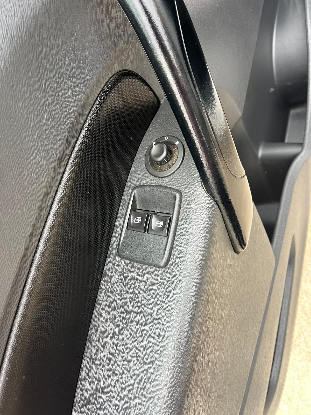 Renault Kangoo 1.5 DCI EXPRESS CONFORT | Imagem 19