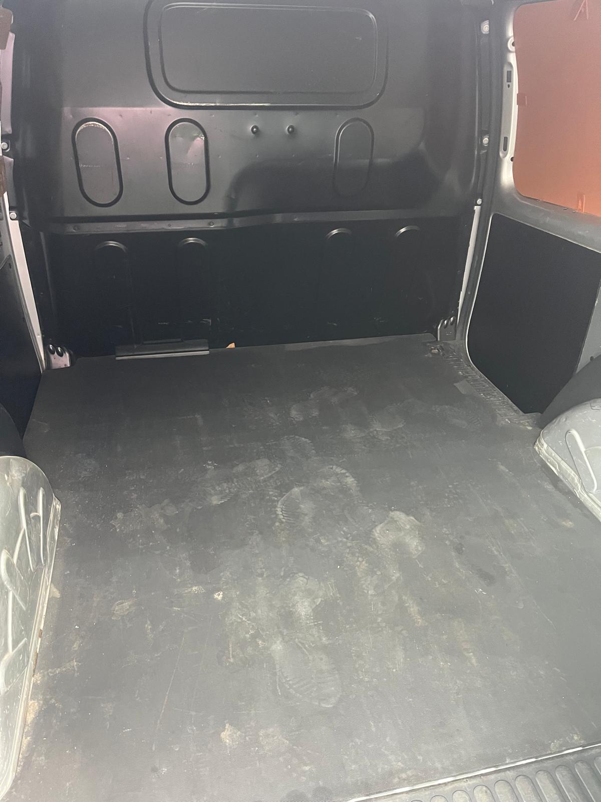 Renault Kangoo 1.5 DCI EXPRESS CONFORT | Imagem 20