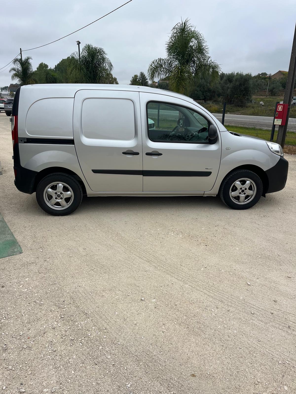 Renault Kangoo 1.5 DCI EXPRESS CONFORT | Imagem 9