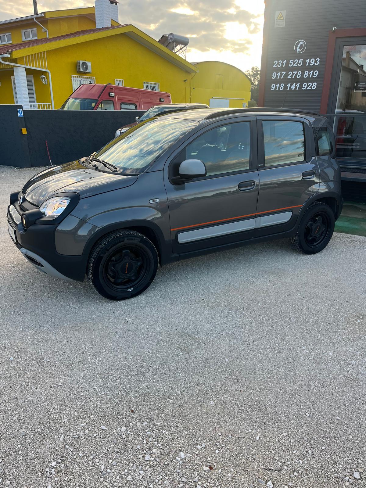 Fiat Panda 1.0 MILD-HIBRID GARMIN | Imagem 4
