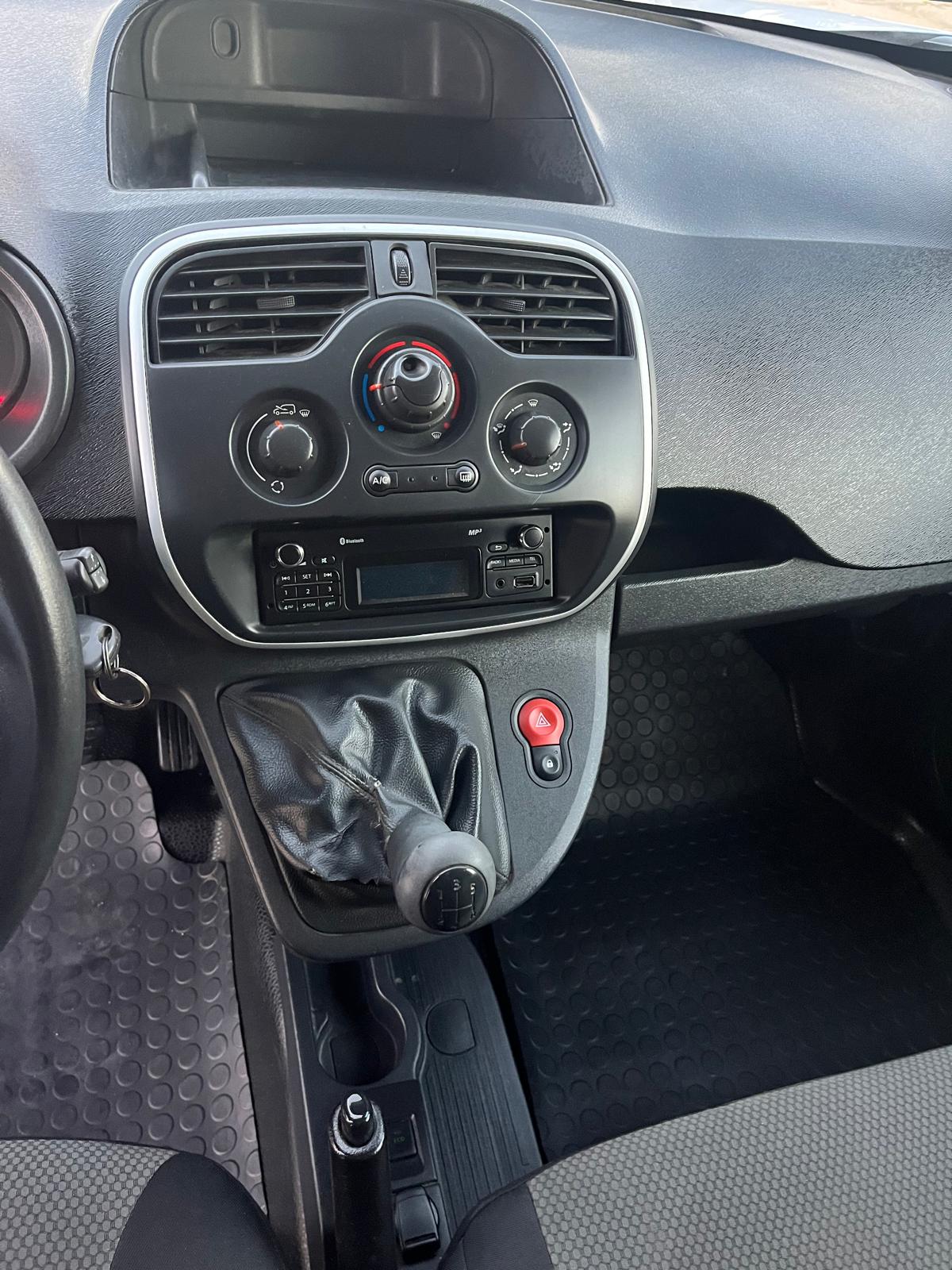 Renault Kangoo EXPRESS 1.5 DCI LONGA ENERGY MAXI | Imagem 13
