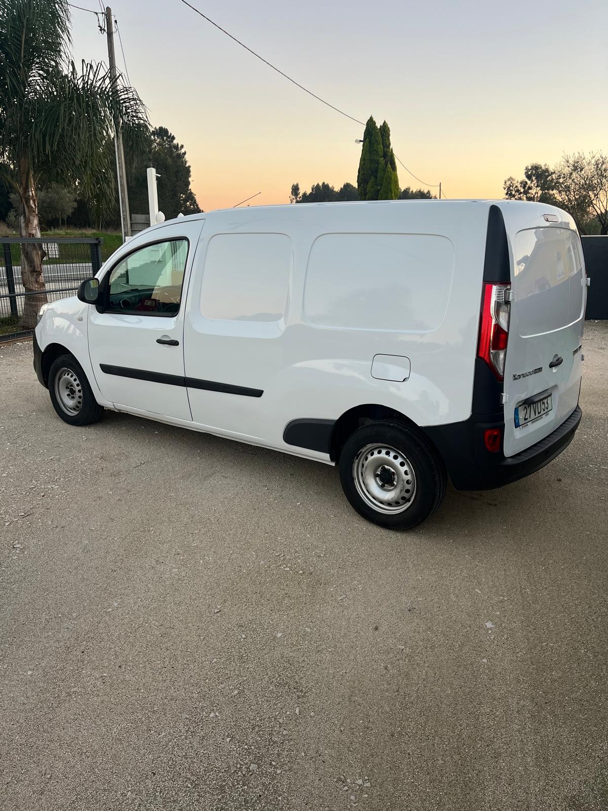 Renault Kangoo EXPRESS 1.5 DCI LONGA ENERGY MAXI | Imagem 6