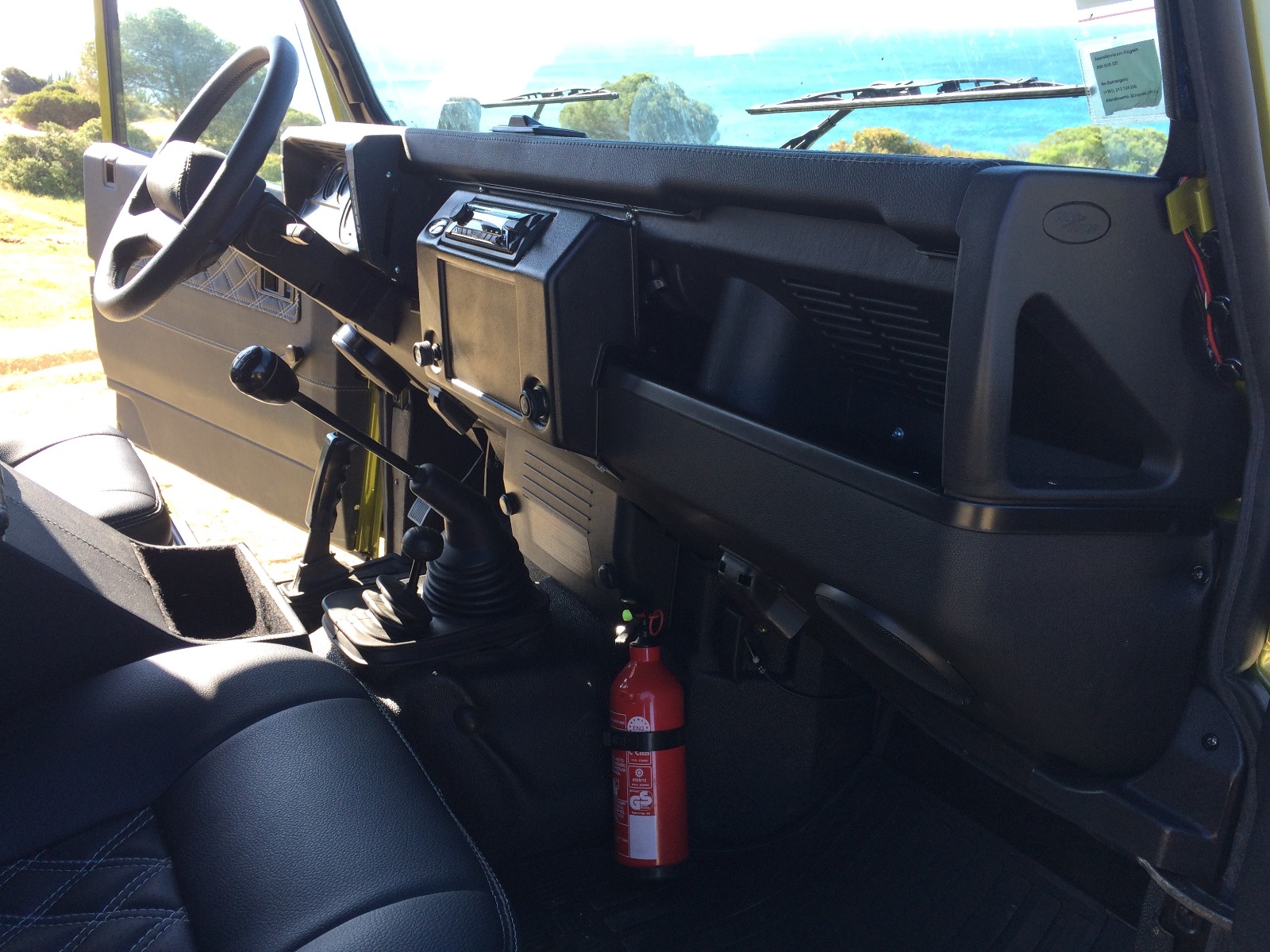 Land Rover Defender 110 2.5 TD5  9 LUGARES | Imagem 10