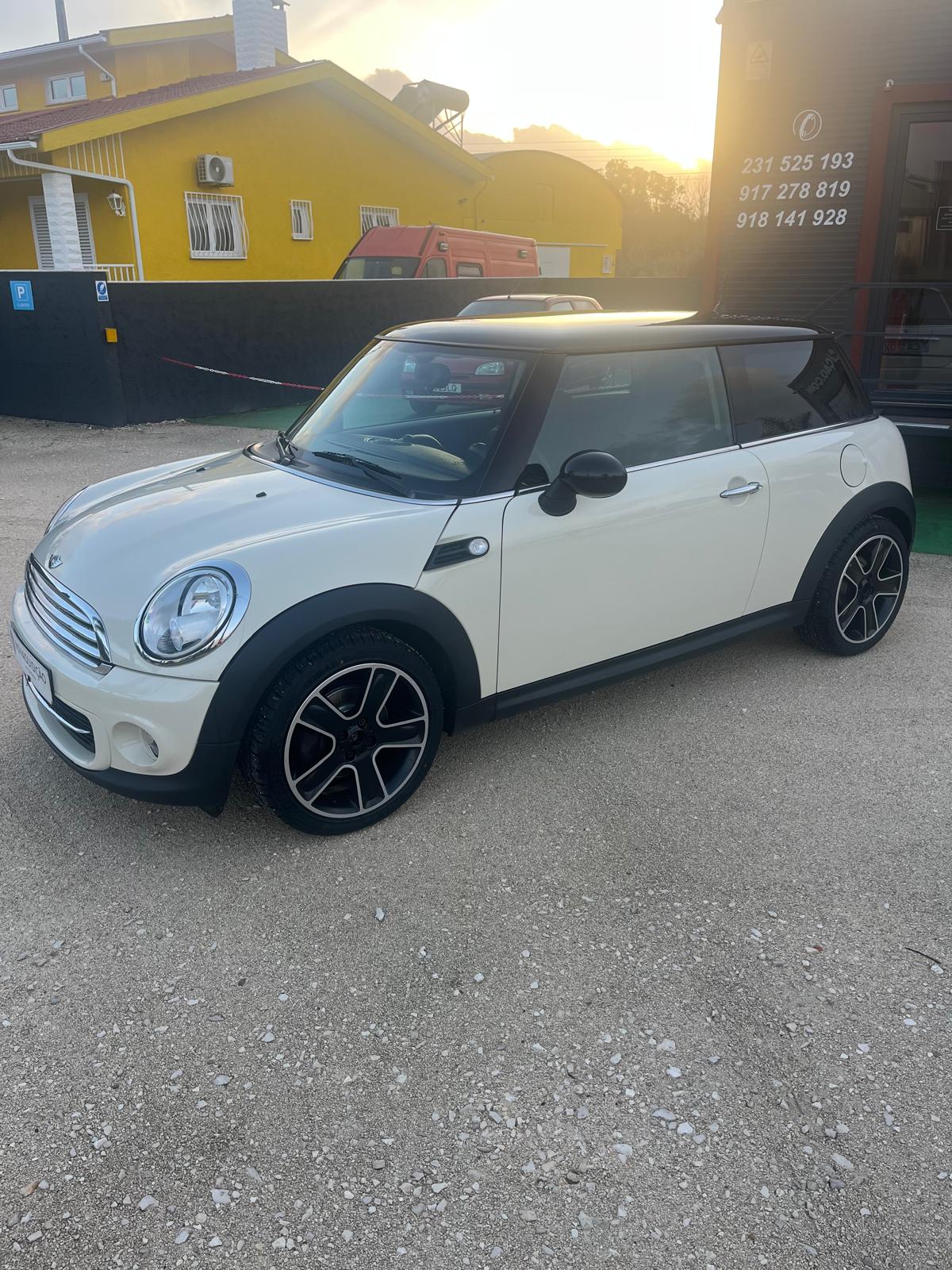 MINI Cooper D | Imagem 4