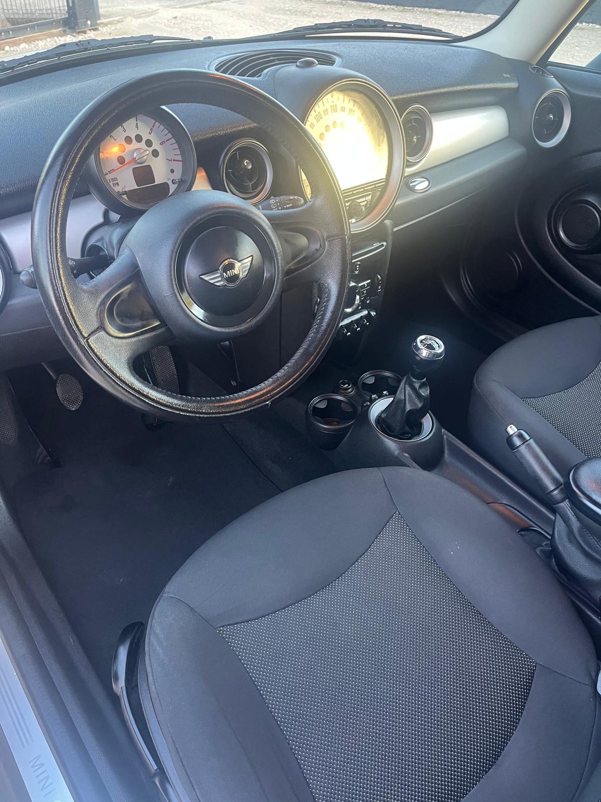 MINI Cooper D | Imagem 10