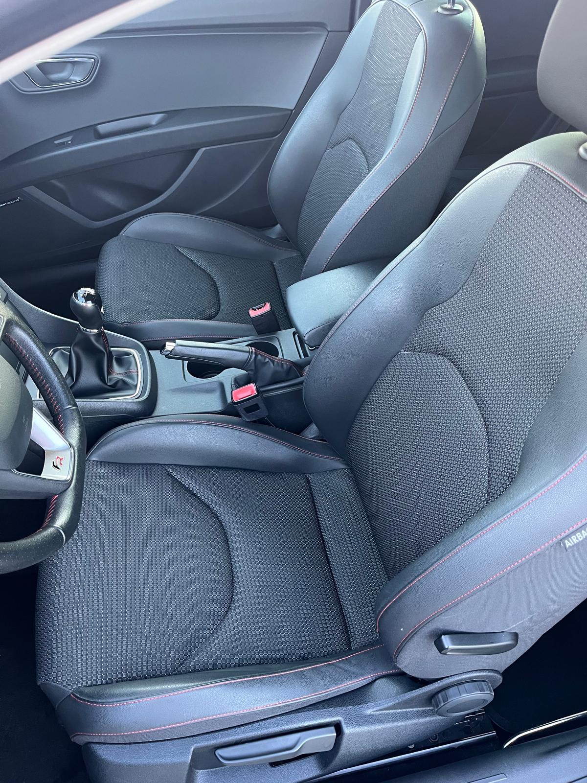 Seat Leon 2.0 TDI FR | Imagem 15