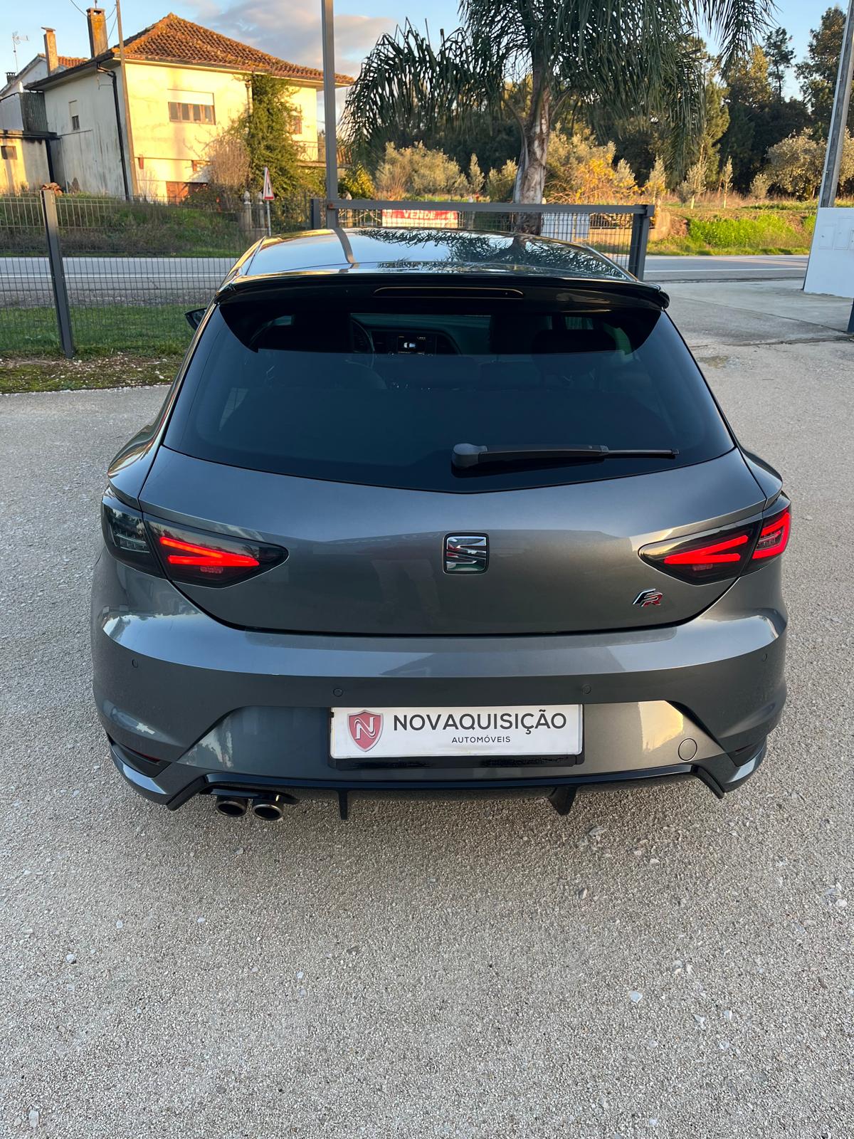 Seat Leon 2.0 TDI FR | Imagem 6