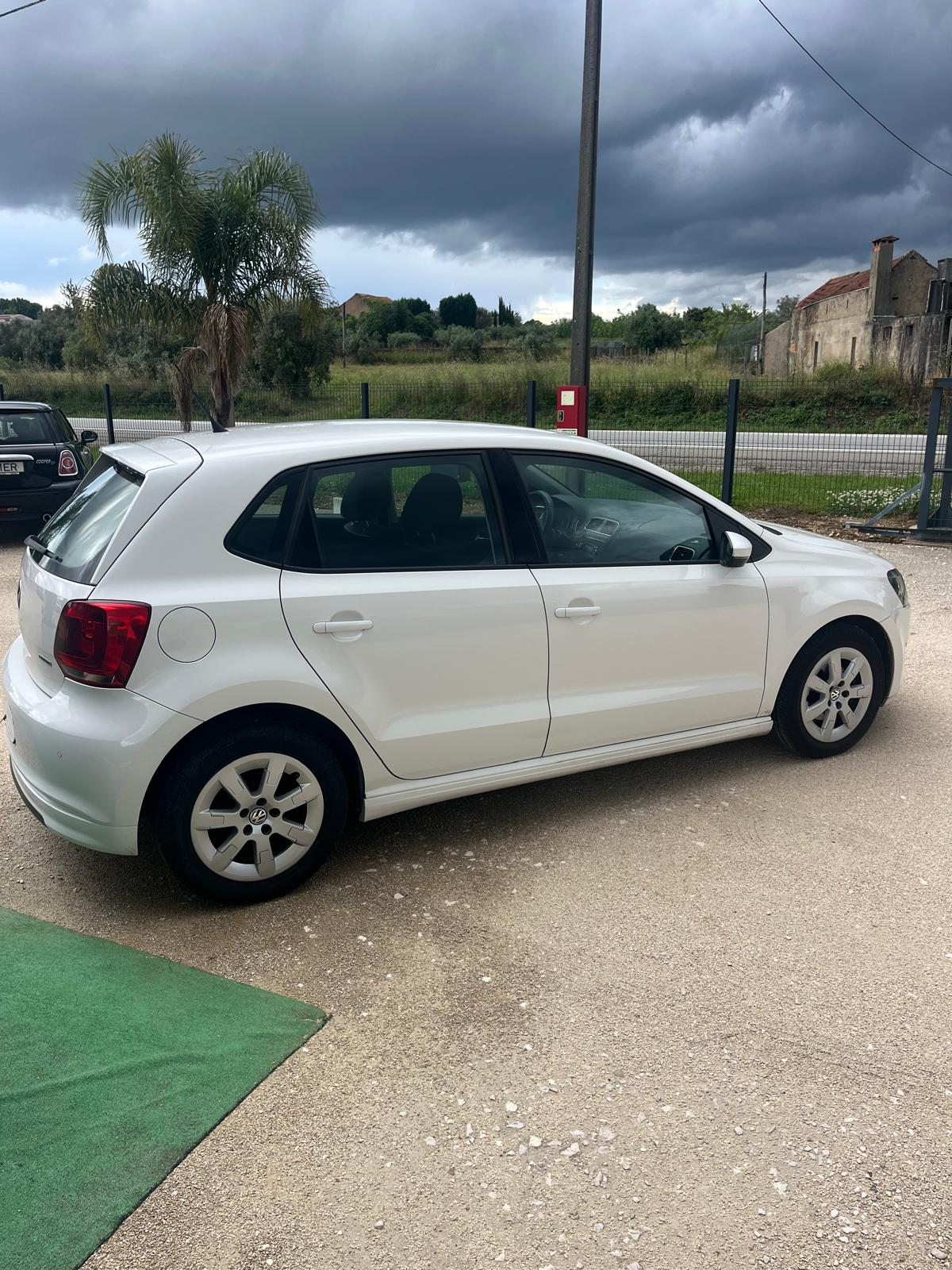 Volkswagen Polo 1.2 TDI CONFORTLINE BLUEMOTION | Imagem 8