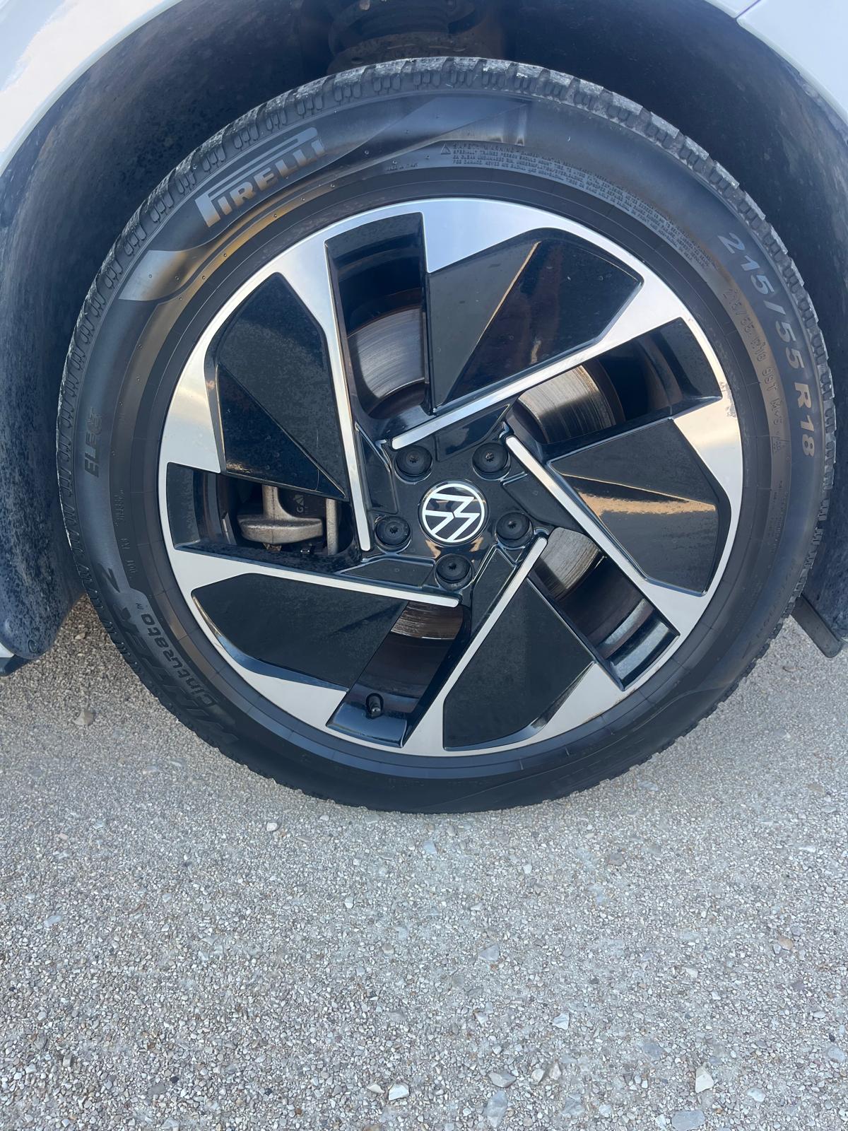 Volkswagen ID.3 PRO PERFORMANCE 1ST PLUS | Imagem 9