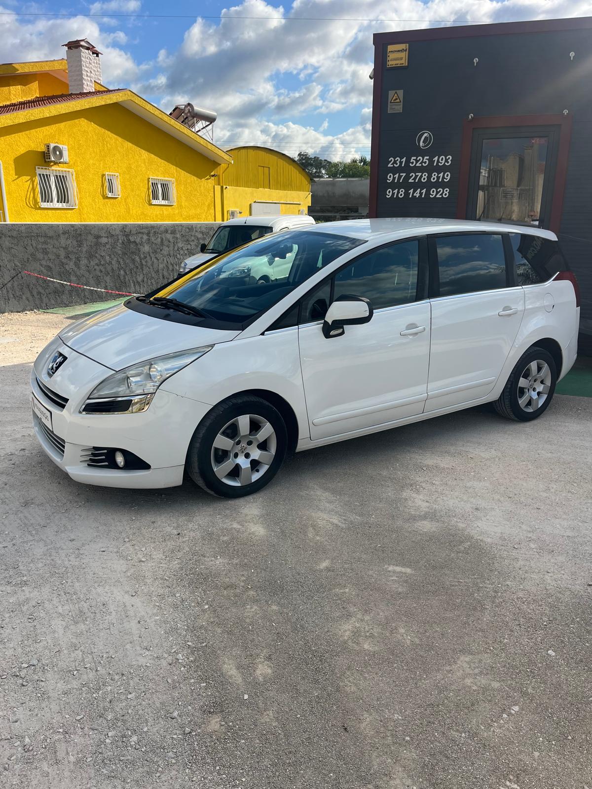 Peugeot 5008 1.6 E-HDI ALLURE | Imagem 4