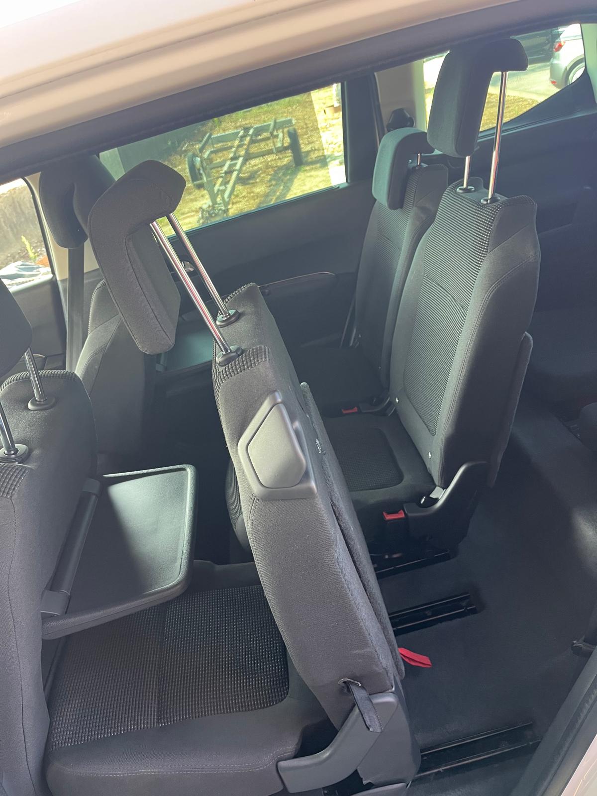 Peugeot 5008 1.6 E-HDI ALLURE | Imagem 14