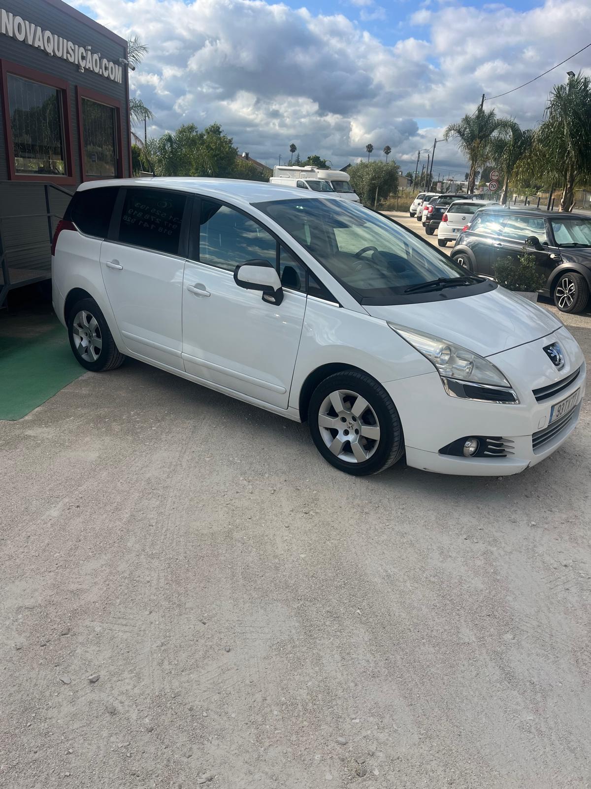 Peugeot 5008 1.6 E-HDI ALLURE | Imagem 7
