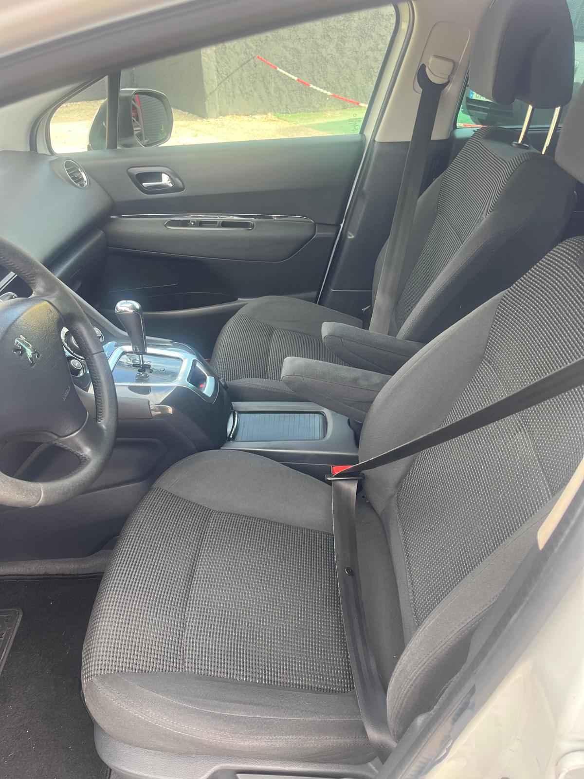 Peugeot 5008 1.6 E-HDI ALLURE | Imagem 8